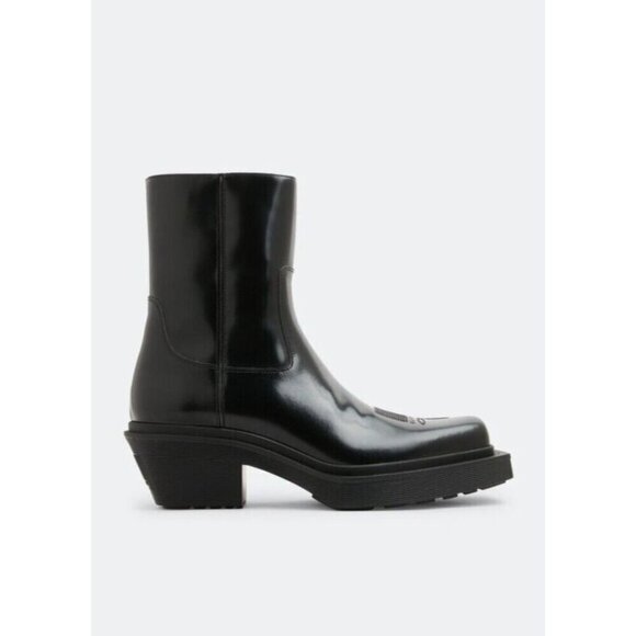 VTMNTS Logo Embossed Cowboy Ankle Boots 41 8 Mens Shiny Black Leather Vetements - Picture 1 of 16